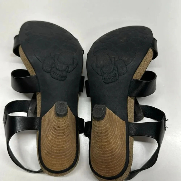 Kork-Ease Strappy Heeled Platform Sandals T-Strap Black Leather Size 36 6 - Picture 10 of 11